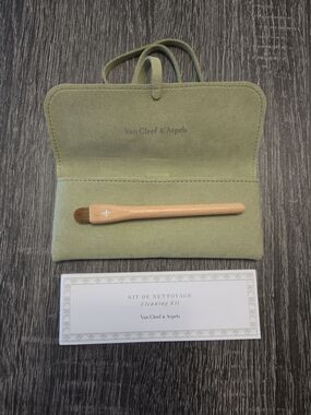 Van Cleef & Arpels Green Jewelry Cleaning Kit Pouch with Brush